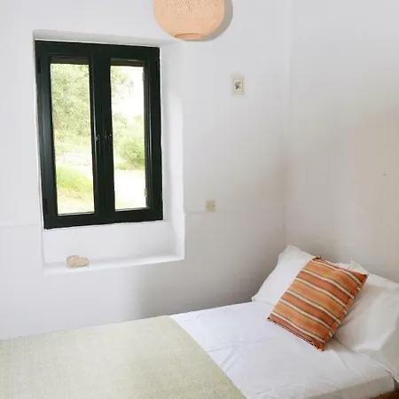 Liotrivi Olive Press