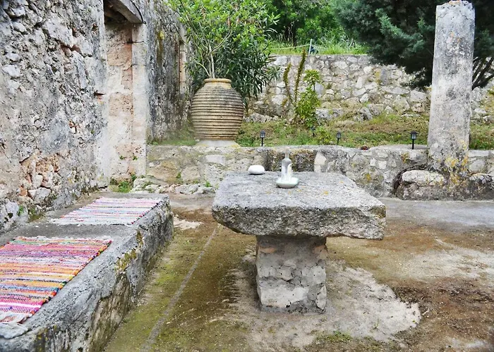 Ferienhaus Liotrivi Olive Press *